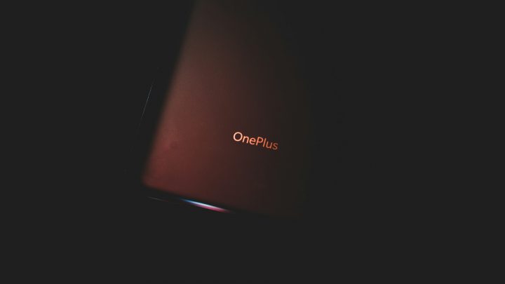 Ofensywa OnePlus: Polska premiera serii 13 i technologiczny skok w modelu 15
